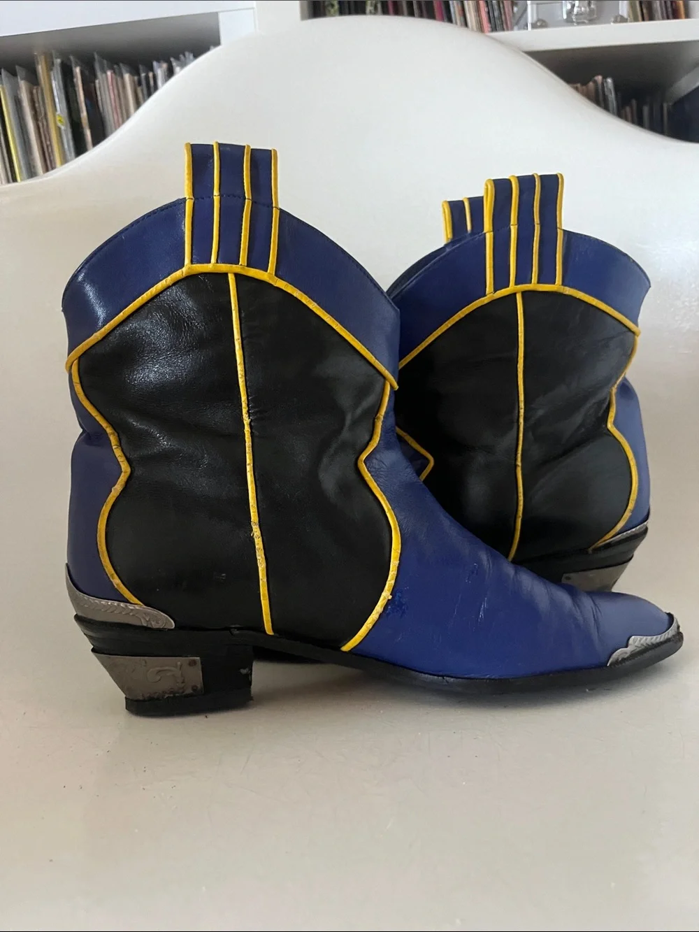 VINTAGE Hippopotamus Genuine Leather Cowgirl Boots Royal Blue size 9